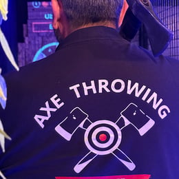 axe throwing tenerife