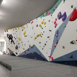 Camaleon Boulder
