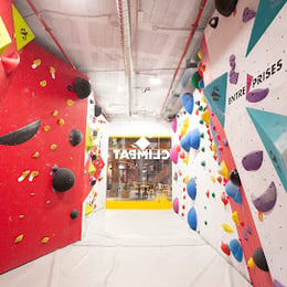 Climbat