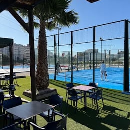 Club social Padel Pau 5