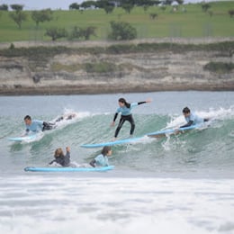 Escuela de surf Molinucos |Playa del Sardinero| Santander, Cantabria