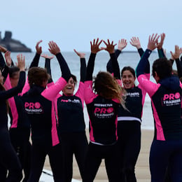 Escuela de surf y sup PRO TRAINING CANTABRIA