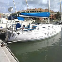 Escuela Nautica Tohura