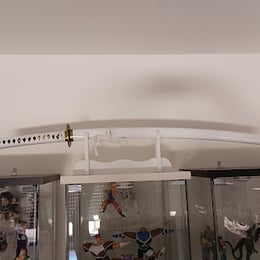 Espadas y Mas