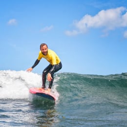 Horizon Escuela De Surf & Surf Camp