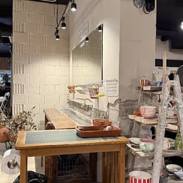 Pieza y Pausa - Estudio de pintura cerámica
