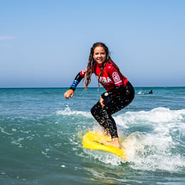 Robayera Surf Experience | Escuela de surf en Robayera, Liencres, Usgo, Cantabria