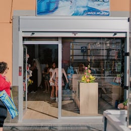 Rock Islands Surf Shop