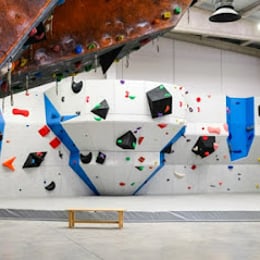 Rock & Wall Climbing