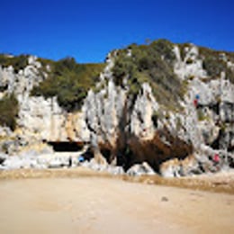 Rocodromo cuevas del mar