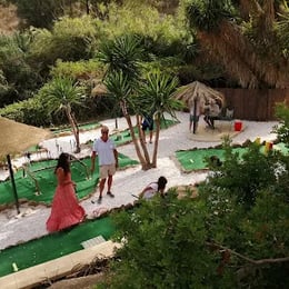 Román Oasis