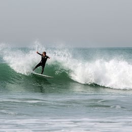 Slow Escuela de Surf