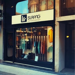 Surfing San Sebastián
