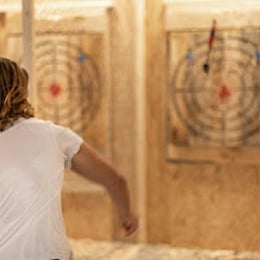 The Axe Club - Axe throwing en Barcelona