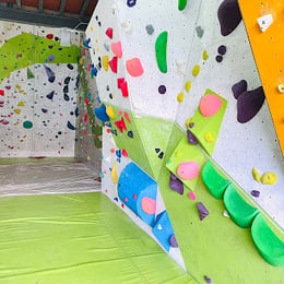 VIVAC MOUNTAIN CLIMBERS