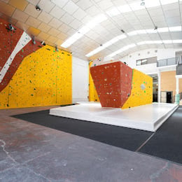 Yurok Actividades y Rocódromo en Madrid