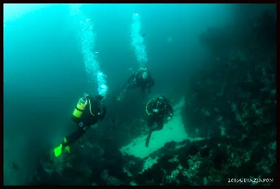 Buceo Pretorianos Submarinismo de Sevilla a Tarifa. Bautismos en La Herradura
