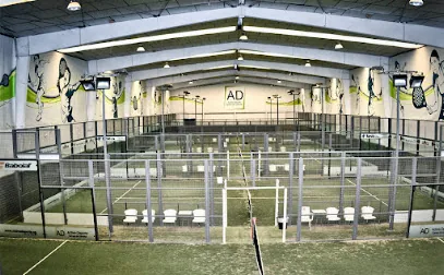 Club de pádel indoor Activa Deporte