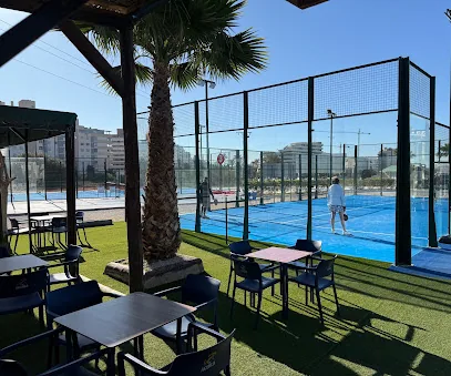 Club social Padel Pau 5